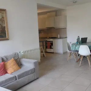 Apartamento P1 Fantastico Dpto A Metros De Aristides Villanueva, Mendoza
